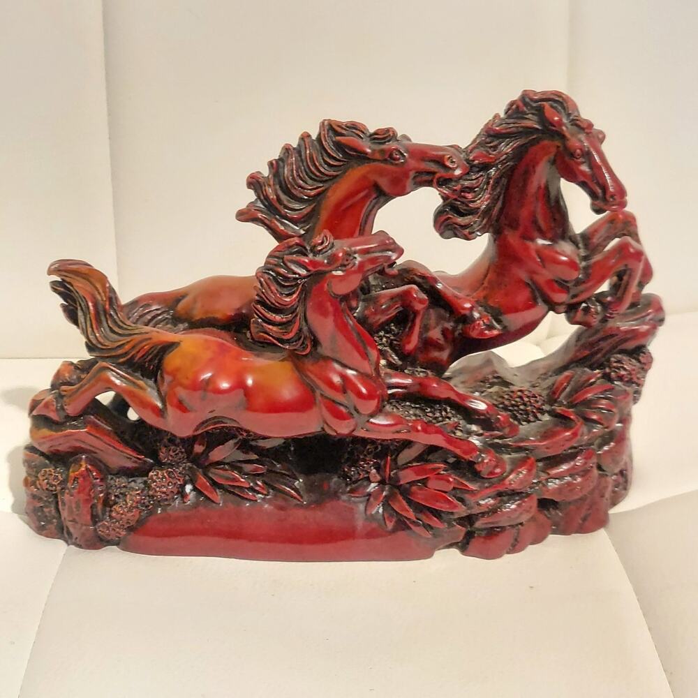 Chinese Feng Shui 3 Galloping Horses Lacquered Cinnabar-Tone Carved Resin Statue
